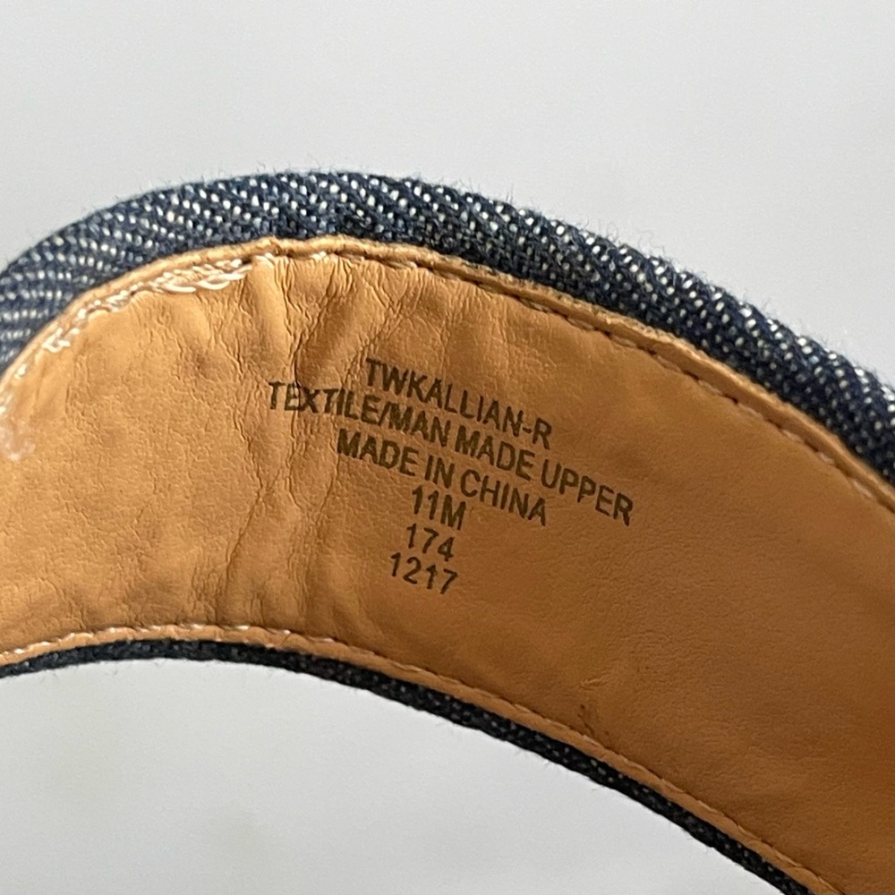 Tommy Hilfiger 11 - Picture 5 of 5